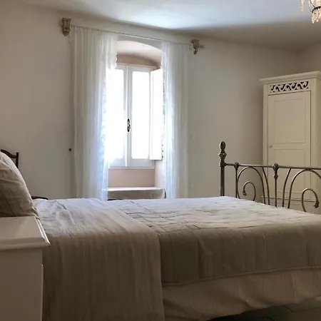 Apartment 3-bedroom In