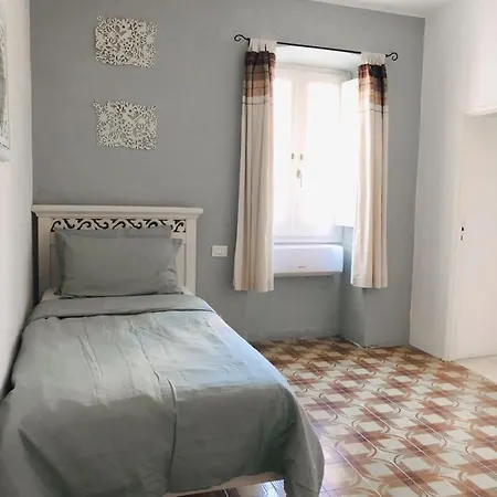 Apartament 3-bedroom In *