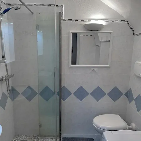 3-bedroom In *
