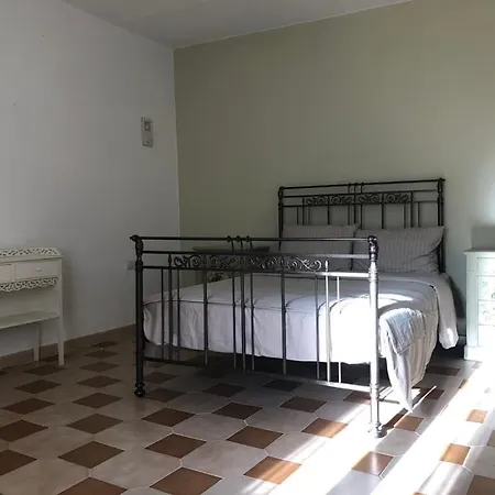 3-bedroom In Appartement