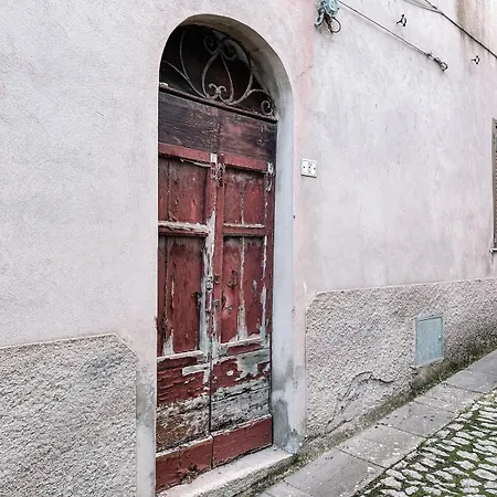 3-bedroom In Chiaramonti